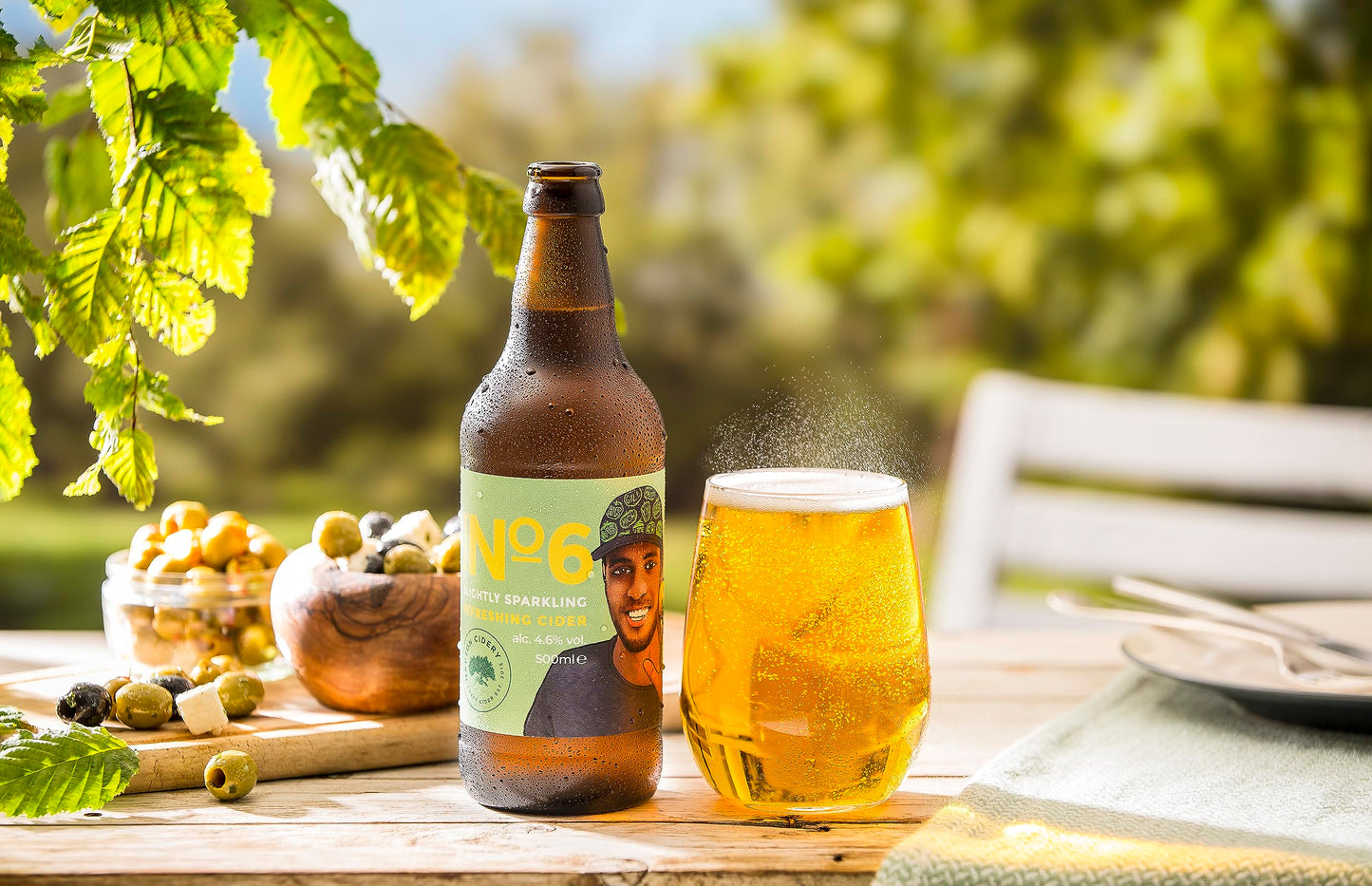 - Napton Cidery | No.6 Fresh Medium Dry Cider | 4.6% 500ml Glass Bottles | Pack of 3 -