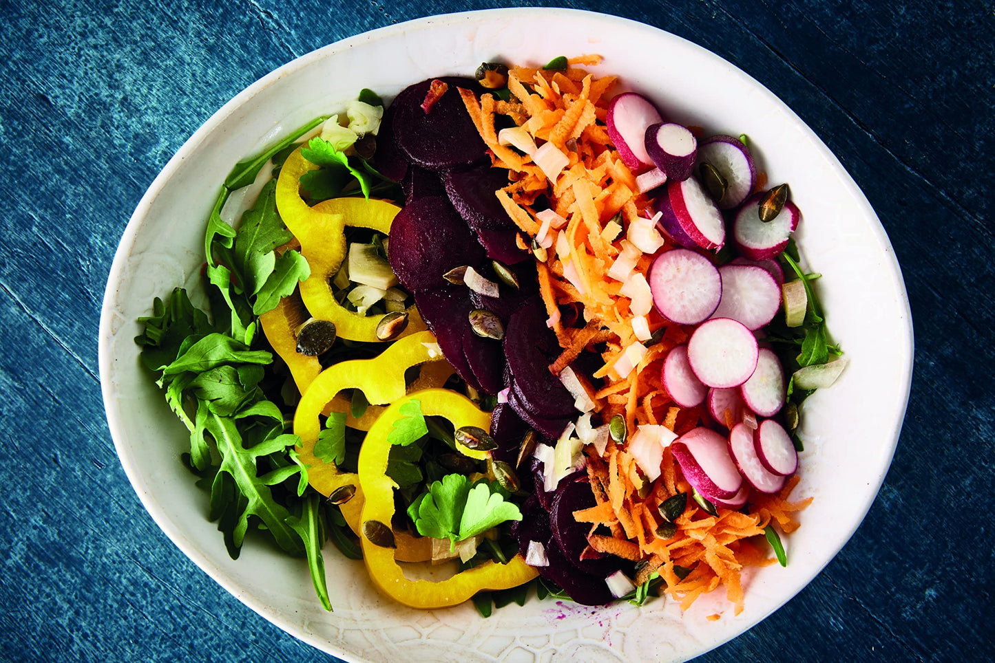 - Kenwood Food Processor | 2.1L Bowl | 1.2 L Blender | Emulsifying | Knife Blade | Reversible Slicing and Grating Discs | 800 W -