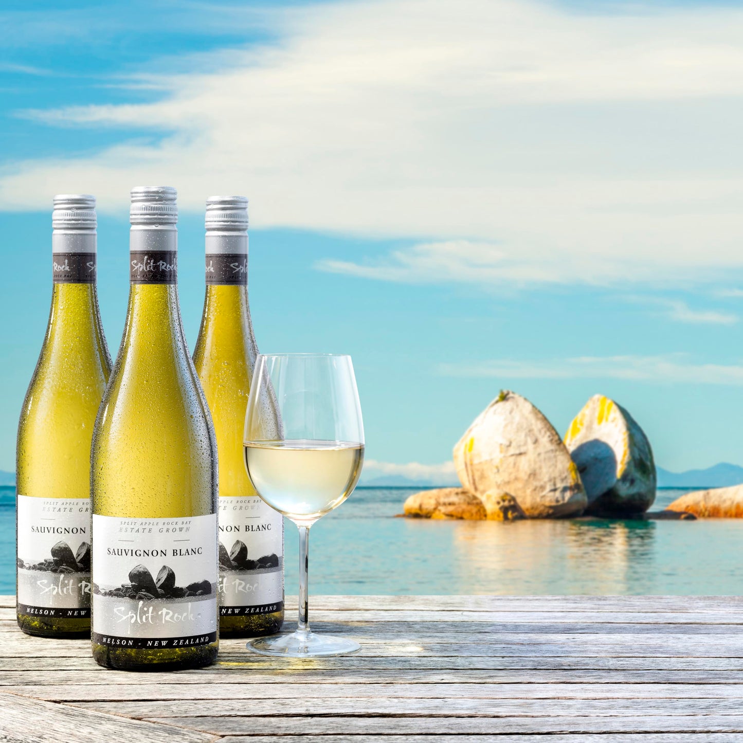 - Laithwaites Customer Favourites White Wine Selection | Case of 12 Mixed Bottles (75cl) -