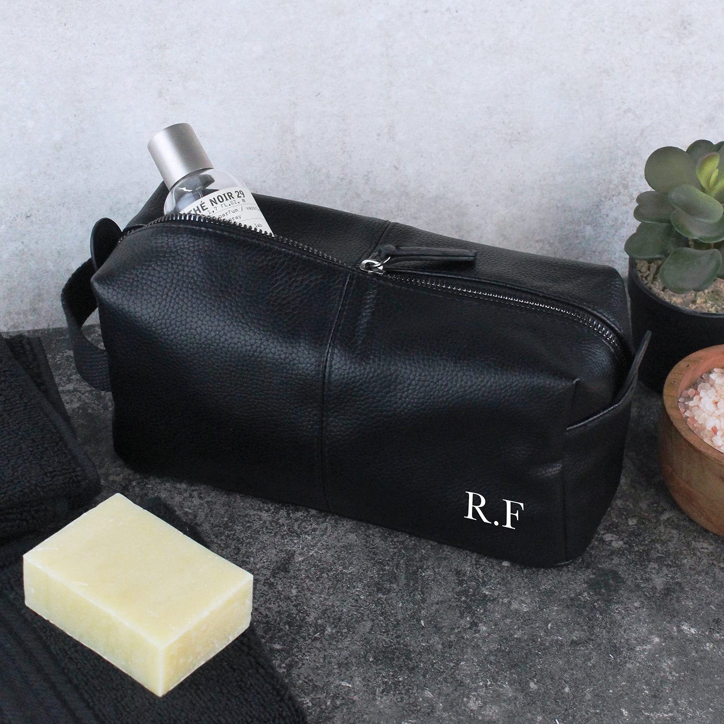 - eBuyGB Personalised Men's Leather Look Wash Bag | Initials -