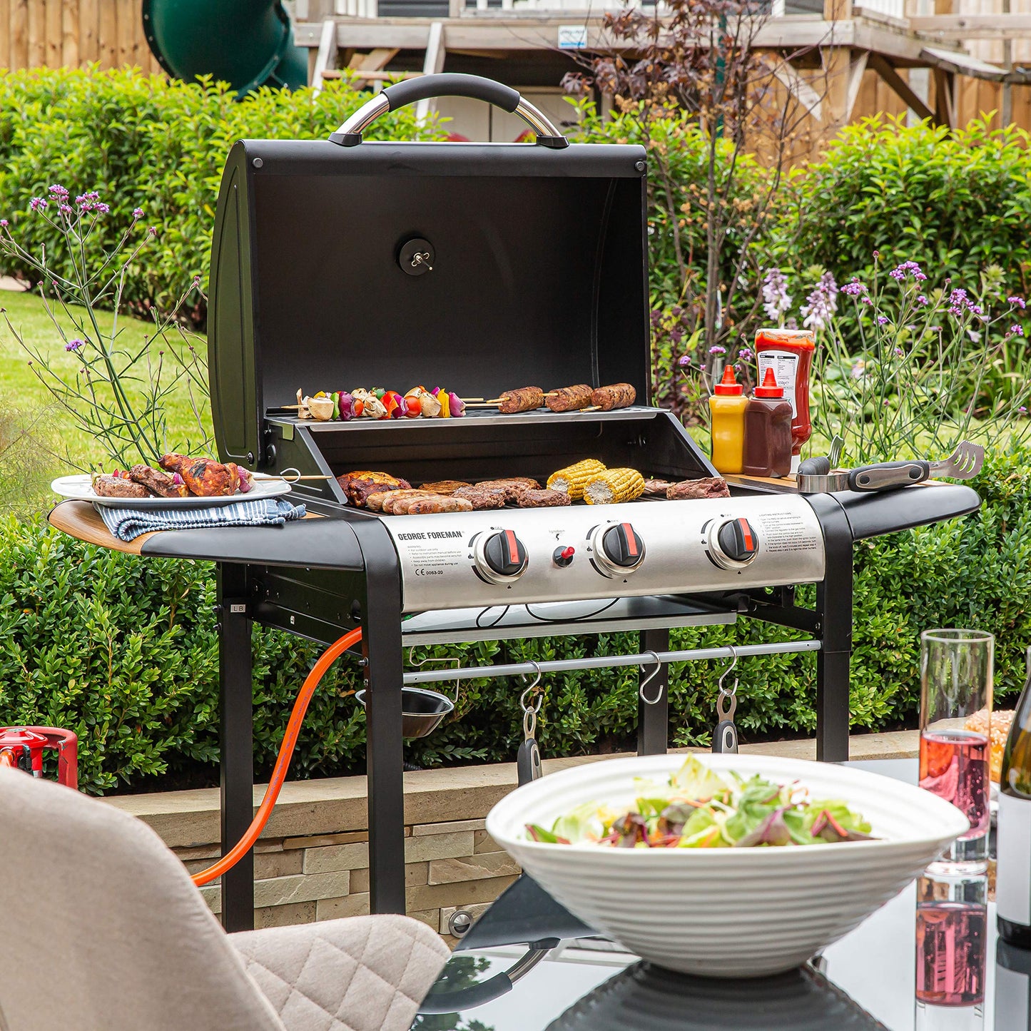 - George Foreman 3 Burner Gas BBQ | Automatic Ignition & Integrated Thermometer -