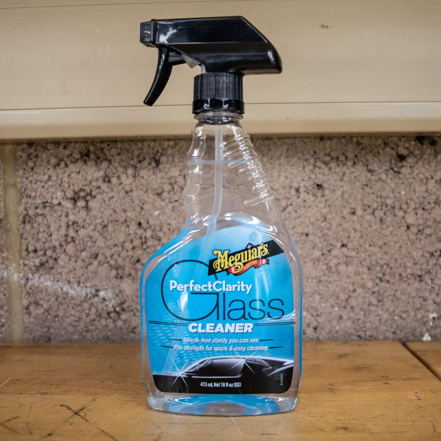 - Meguiar's G8216EU Perfect Clarity Glass Cleaner | 473ml -