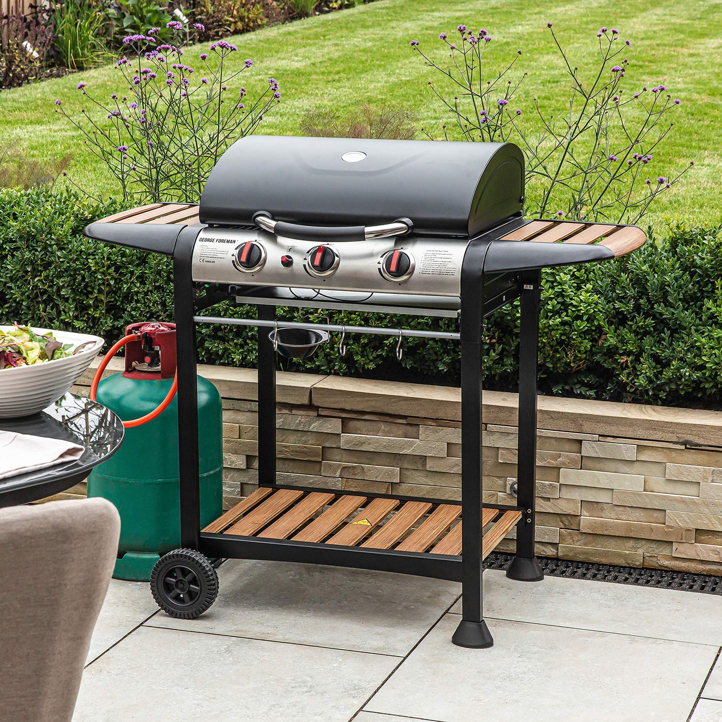 - George Foreman 3 Burner Gas BBQ | Automatic Ignition & Integrated Thermometer -