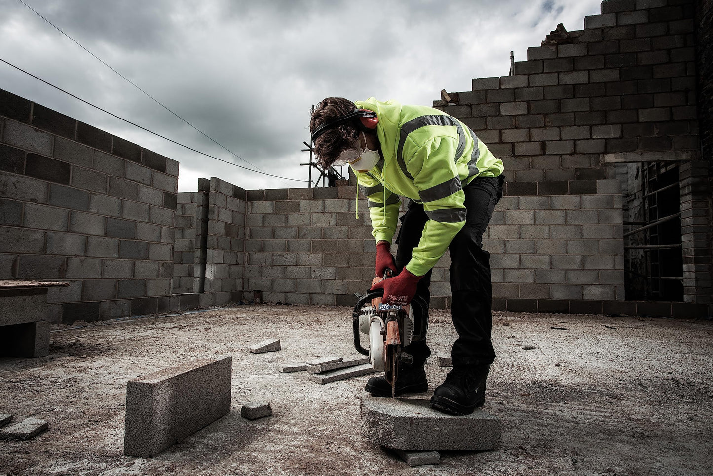 Blackrock Ear Defenders Adults Kids, Ear Protectors, SNR 27db, Noise Cancelling, Ear Protection, Headphones, Hearing Protection, For Work, Sleeping, Safety Earmuffs, Construction - Certified to EN352