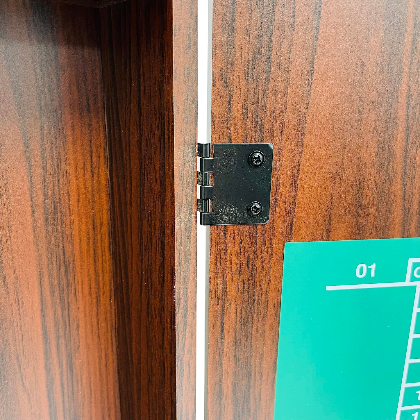 - GORILLA DARTS | Dartboard inc Darts Package -