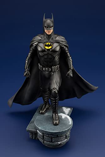 - Kotobukiya DC Comics ARTFX 1/6 | The Flash Movie Batman PVC Statue | 34cm -