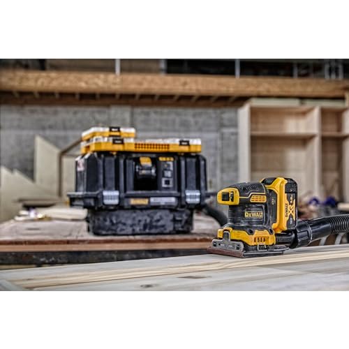 DEWALT DCW200N-XJ 18V XR Brushless 1/4 Sheet Palm Sander (Bare Unit)