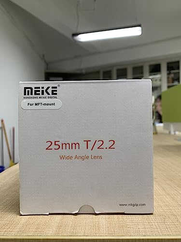 - Meike 25mm T2.2 Manual Focus Prime Mini Cinema Lens -