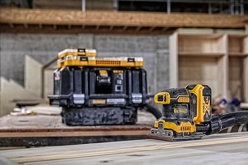 DEWALT DCW200N-XJ 18V XR Brushless 1/4 Sheet Palm Sander (Bare Unit)