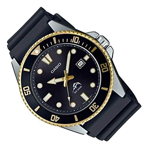 Casio Men Analog Quartz Watch with Resin Strap MDV-106G-1AVCF