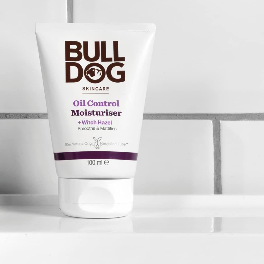 BULLDOG SKINCARE - Oil Control Moisuriser For Men Smooths and Mattifies 100 ml