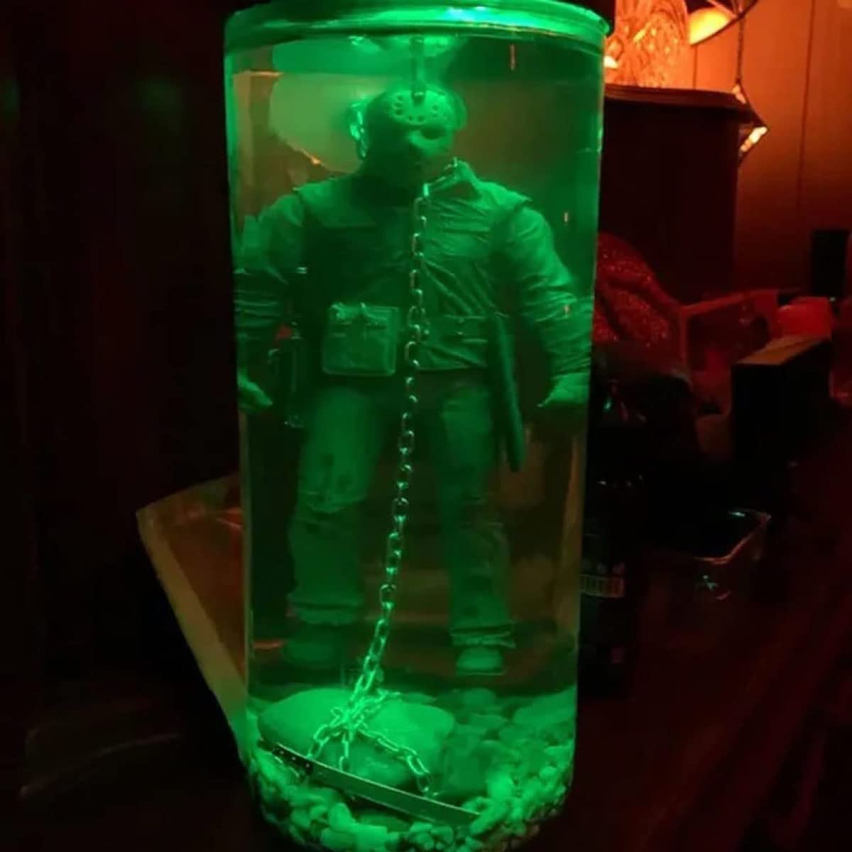 AAOCLO Horror Movie Collector Figure Water Lamp Part 6 Lives Final Display, Unique Decor Light Table Lamp Home Decor,Resin Water Lamp Night Lamp Table Lamp Movie Souvenir