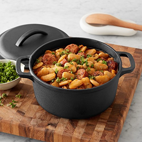 Amazon Basics Round Pre-Seasoned Cast Iron Mini Dutch Oven Pot with Lid and Dual Handles, 1.89 L, Black