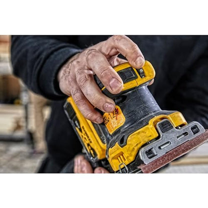 DEWALT DCW200N-XJ 18V XR Brushless 1/4 Sheet Palm Sander (Bare Unit)