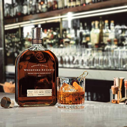 - Woodford Reserve Bourbon Whiskey, 70cl