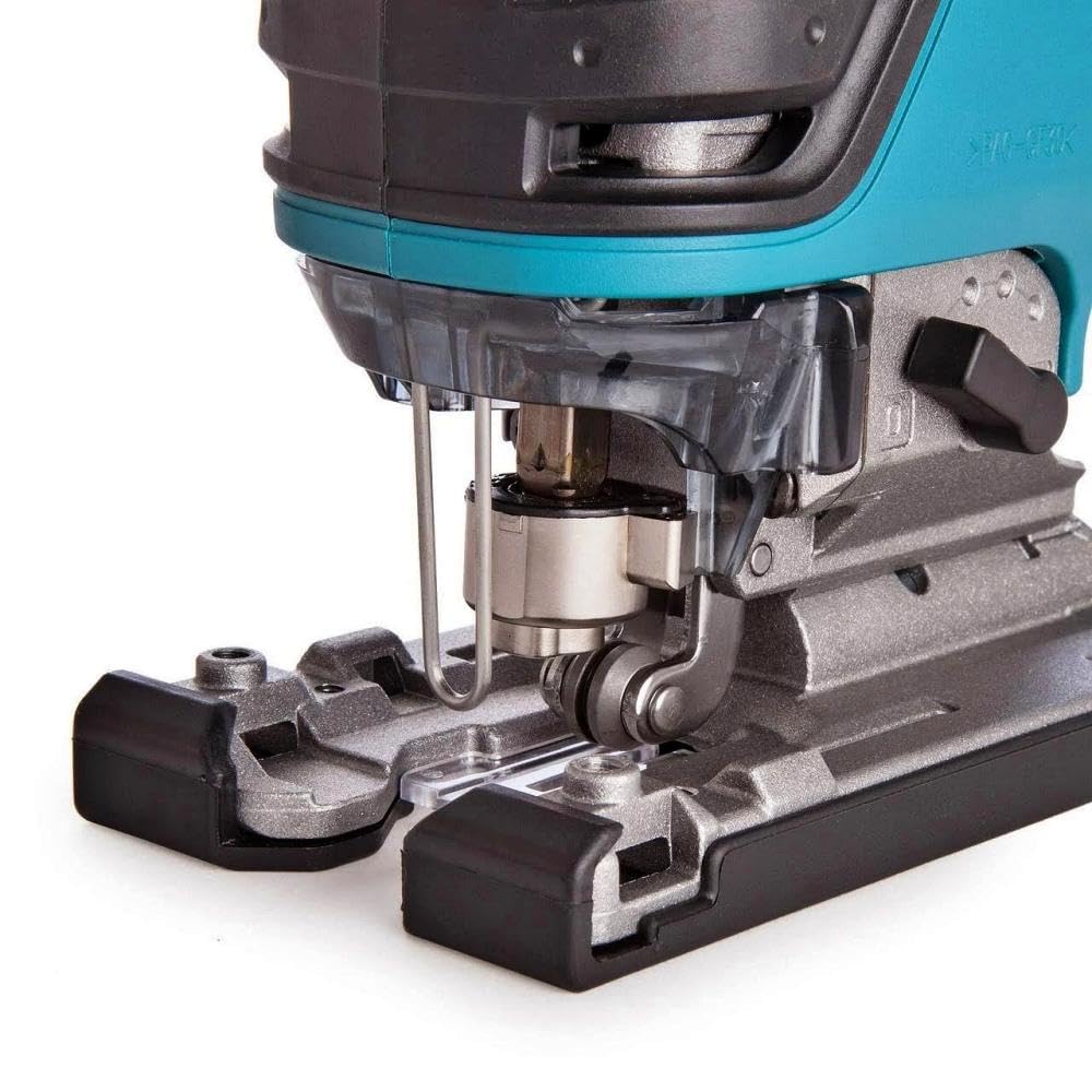 - Makita 4350FCT | 240V | 720W Orbital Action Jigsaw -