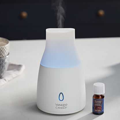 - Yankee Candle Ultrasonic Aroma Diffuser Kit | Black Cherry Aroma Diffuser Oil | LED Colour Changing | Auto Off Timer | Quiet Operation | UK Plug