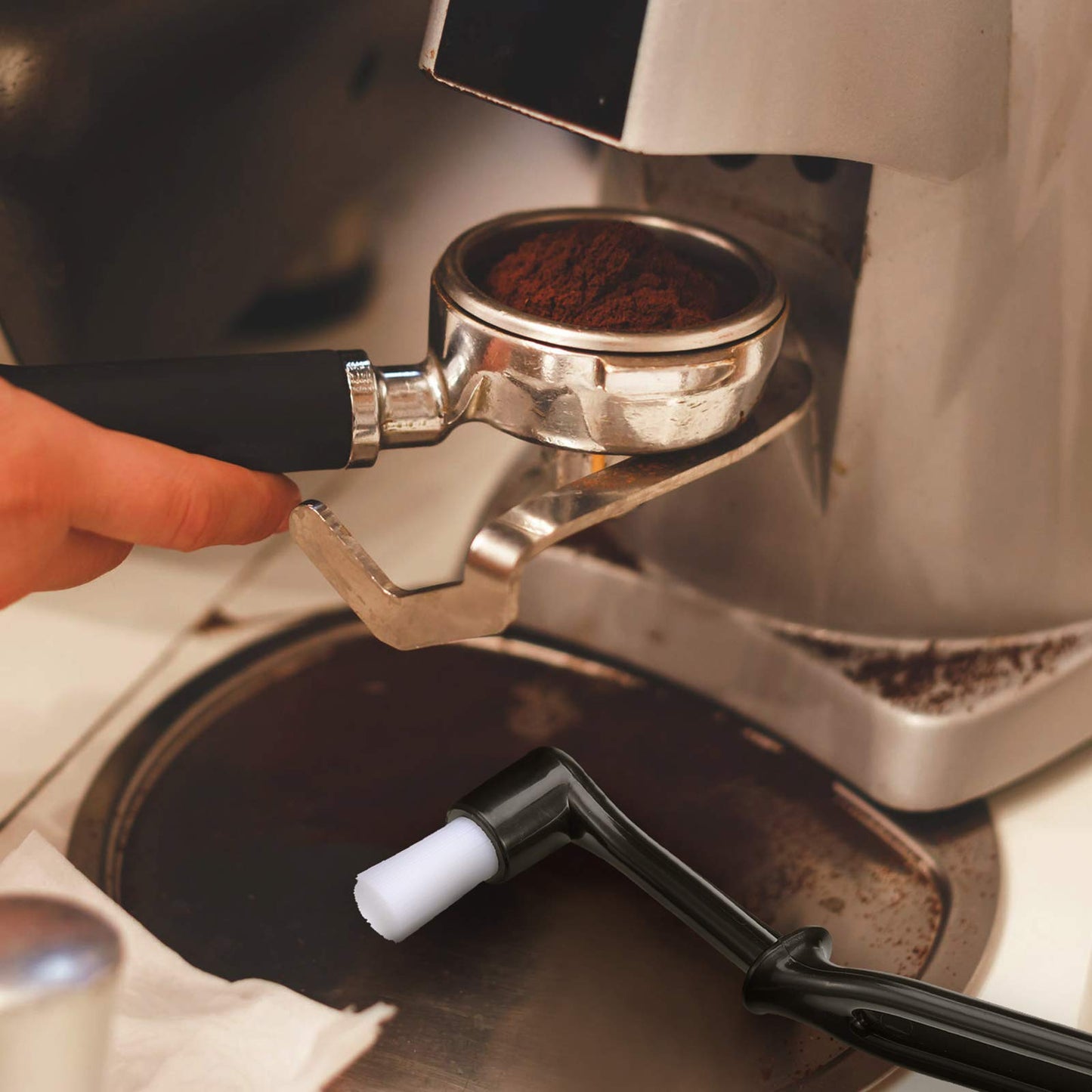 6 Pieces Coffee Machine Cleaning Brush Set Machine Cleaning Brush Tool with Spoon, Coffee Grinder Cleaning Brush, Wood Handle and Soft Bristles Wood Brush for Coffee Machine Group Head