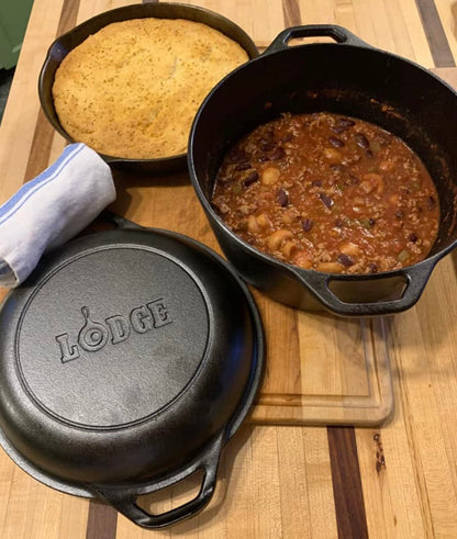 - Lodge L8DD3 4.73 litre / 5 quart Pre-Seasoned Cast Iron Double Dutch Oven -