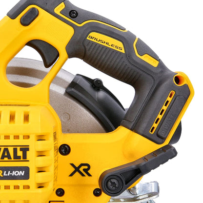 Dewalt DCS570 18V XR Brushless Circular Saw with 2 x 5Ah Batteries, Charger & Case