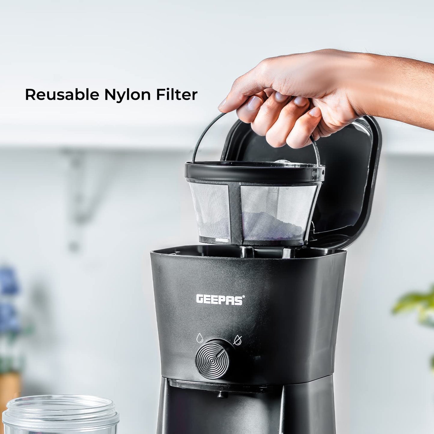 - GEEPAS 700W Ice Tea & Coffee Maker | Brews Iced Coffee | 600ML | Enjoy Iced Coffee Maker, Café Mocha Anytime in 4 Mins -