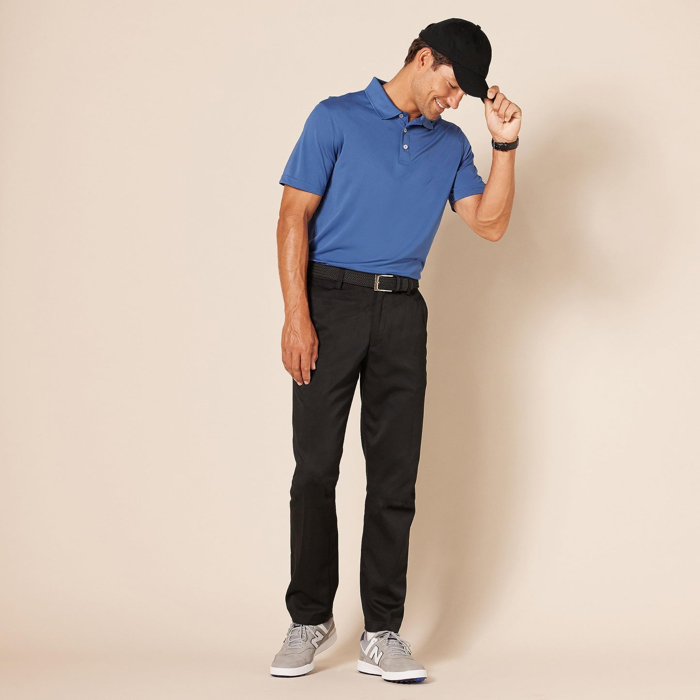 Amazon Essentials Men's Straight-Fit Stretch Golf Trousers, Black, 34W / 32L