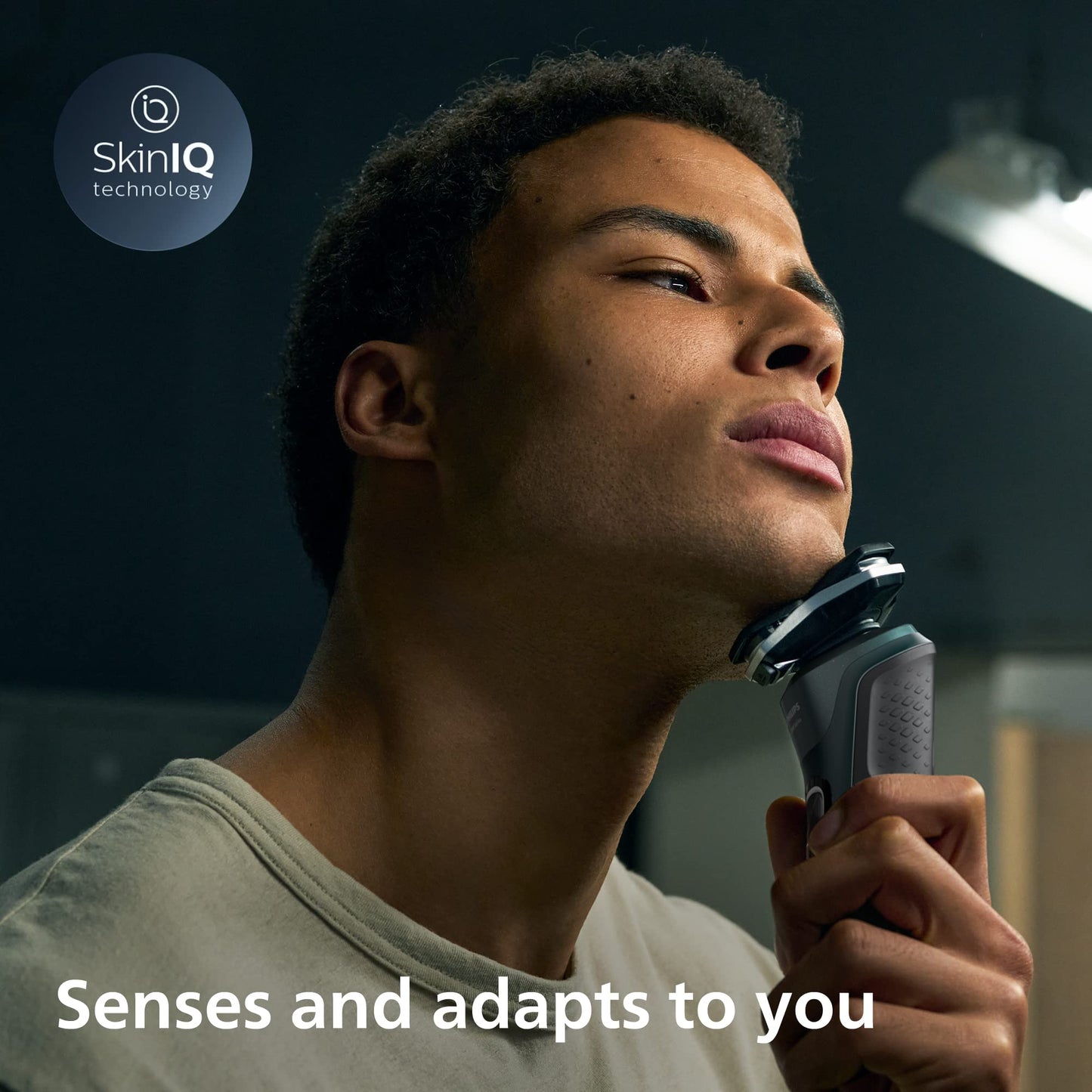 - Philips Shaver Series 5000 | Wet & Dry Electric Mens Shaver with Charging Stand -