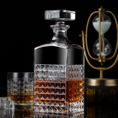 - LIGHTEN LIFE Whiskey Decanter | 1000ml Crystal Decanter with Stopper in Gift Box -