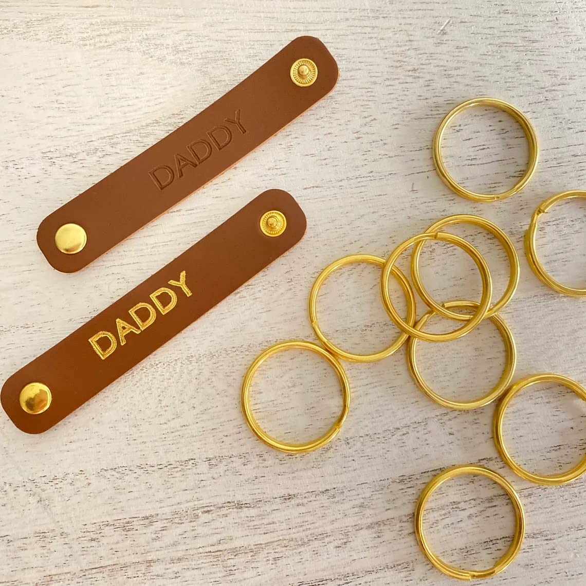 - Pomchick Personalised Dad Photo | PU Leather Keyring For Father's Day, Christmas Or Dads birththday Gift -