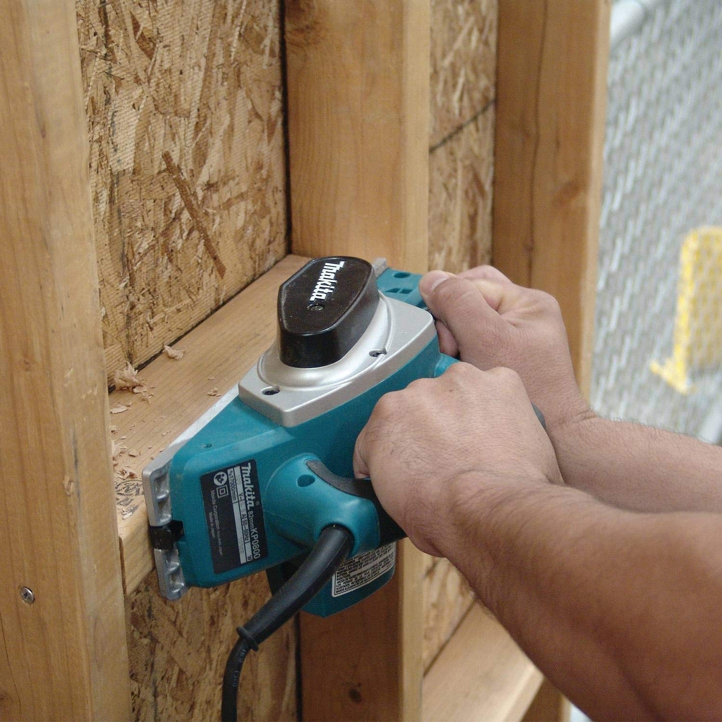- Makita KP0800K/2 | 240V 82mm Heavy Duty Planer | Supplied in A Carry Case -