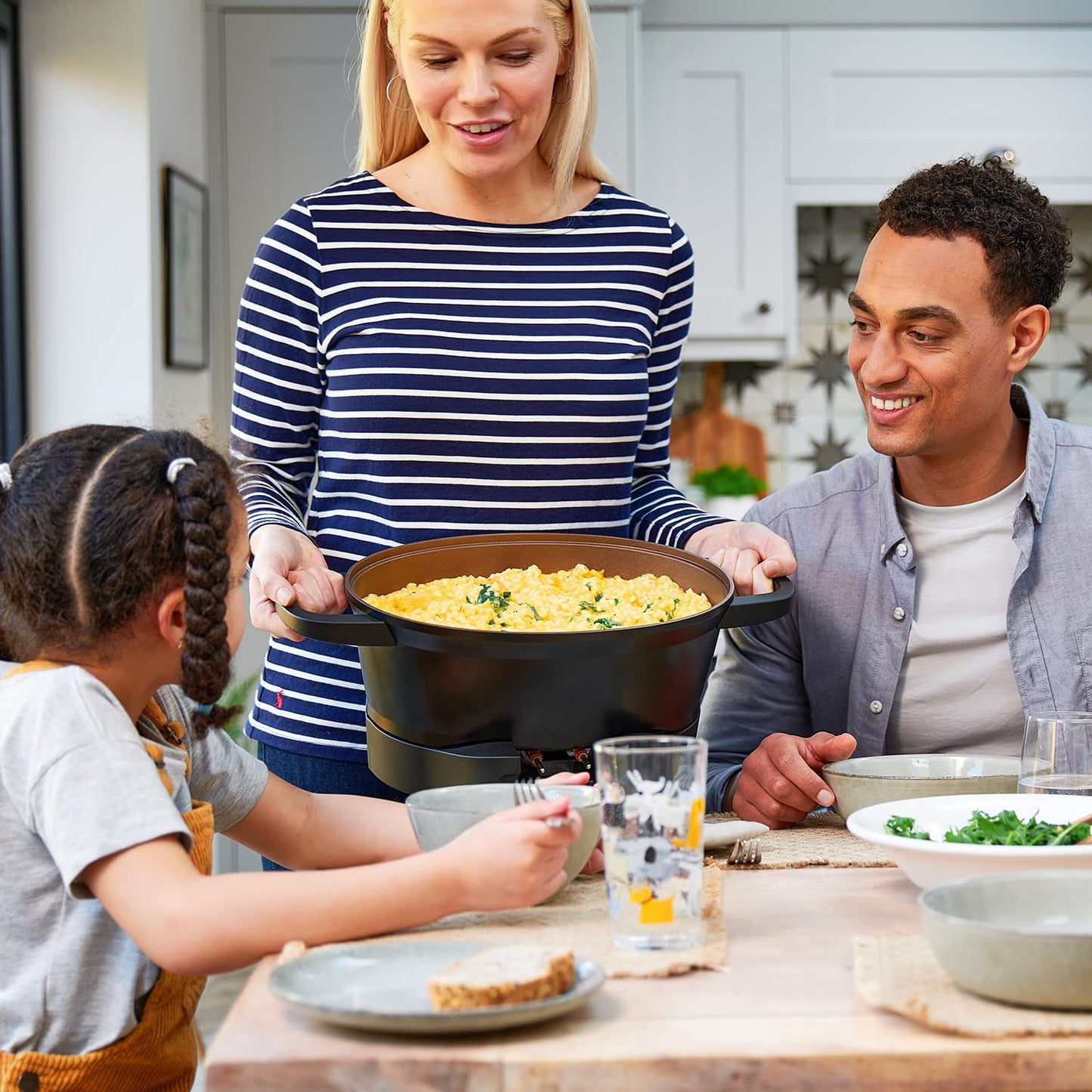 - Russell Hobbs Good-to-Go 6.5L Electric Multicooker | 8 Digital Functions -