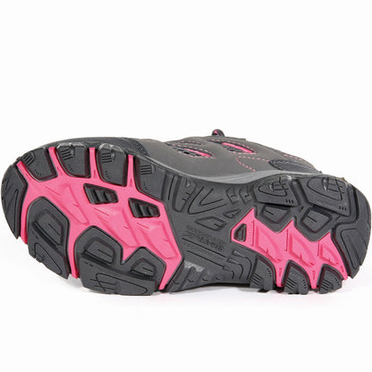 - Regatta Kids Holcombe Low Rise Walking Trainers | Grey -