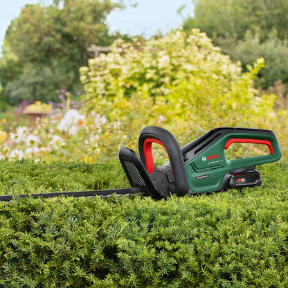 Bosch Cordless Hedge Cutter UniversalHedgeCut 18V-50 (Without Battery, 18 Volt System, Brushless Motor, Blade Length: 50 cm, with XL Gardening Gloves Included, in Carton Packaging) – Amazon Edition