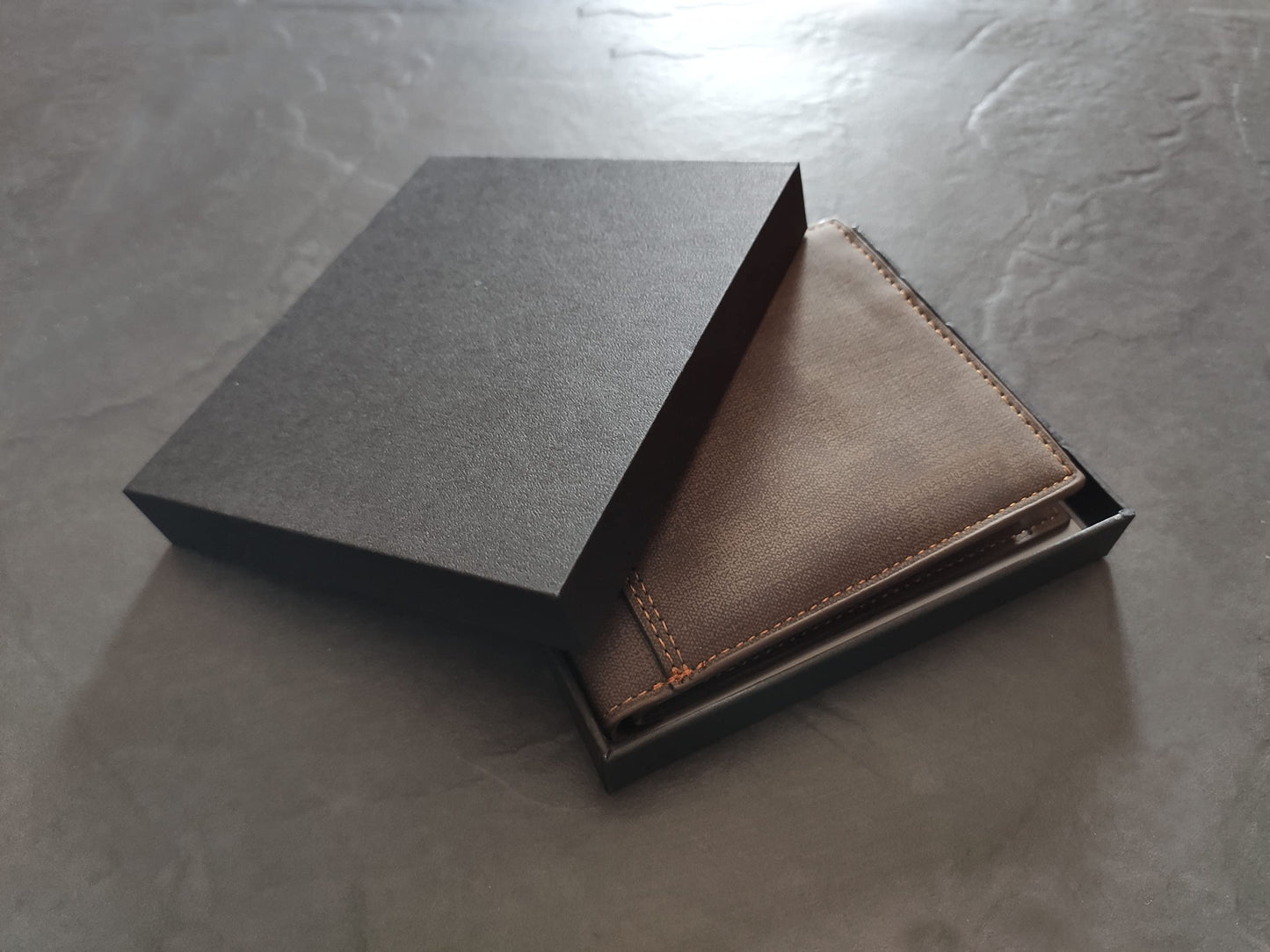 - Men's Custom Photo Engraved Brown Wallet -