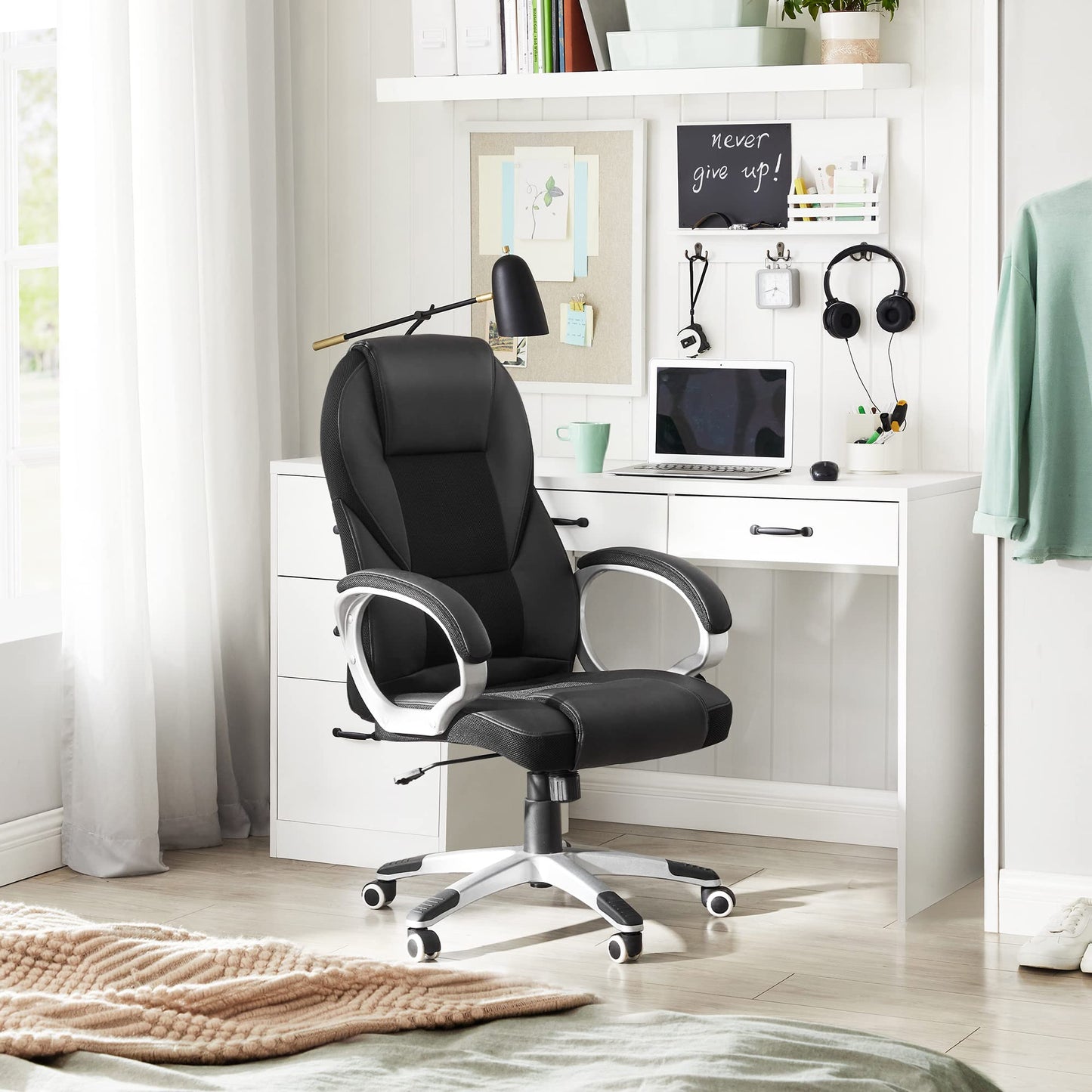 - SONGMICS Executive Office Chair | High Back | Height Adjustable | Ergonomic | Black | 73 x 70 x (112-122) cm -