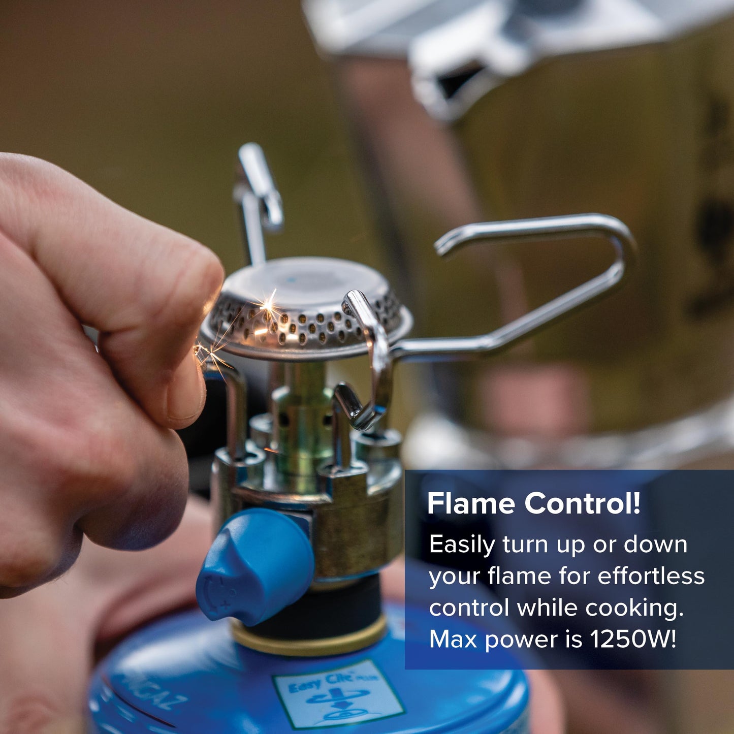 Campingaz Bleuet Micro Plus Camping Stove, lightweight 1-burner Gas Stove, high power 1250 watts, for camping, festivals, hiking, runs off CV 470 gas gartridges, Blue