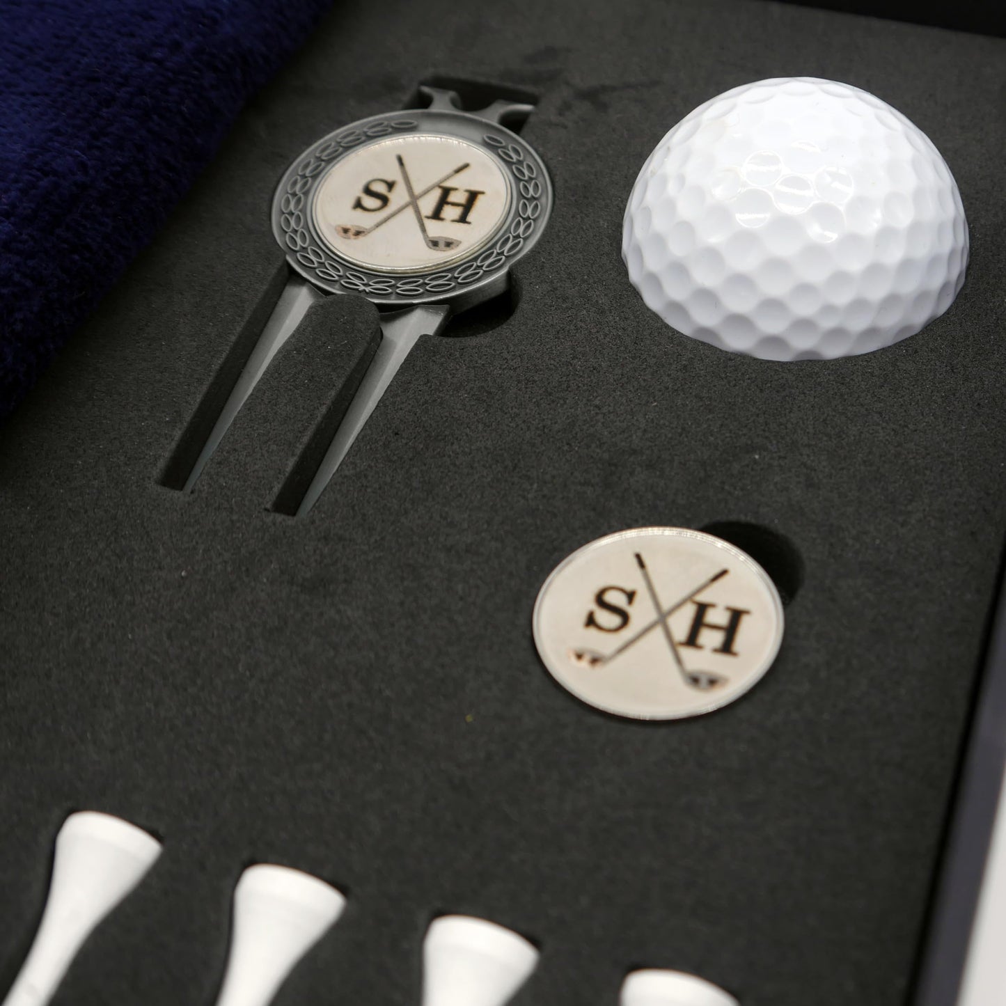 - The T-Shirt Barnicle Personalised Golf Gift Box Set -