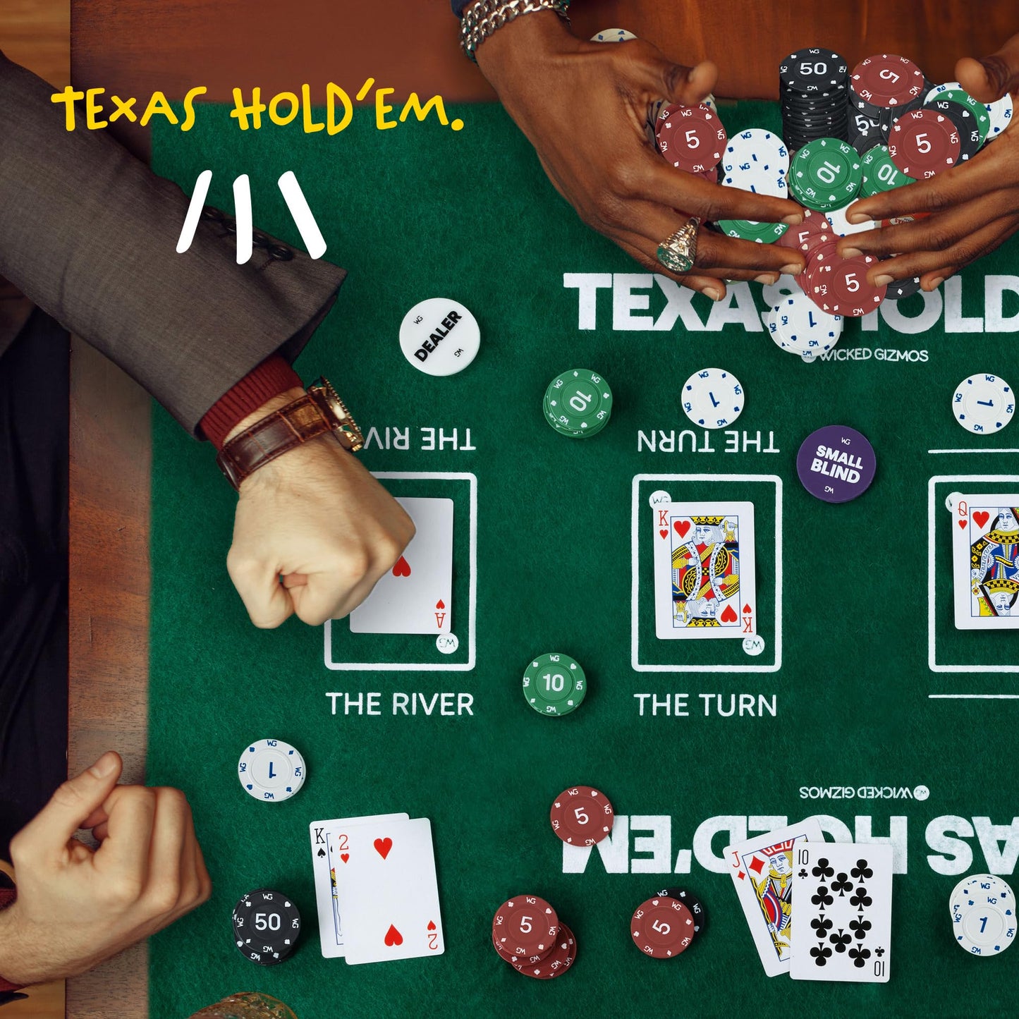 - WICKED GIZMOS Professional Casino Style 200 Piece Texas Hold'em Poker and Blackjack Game