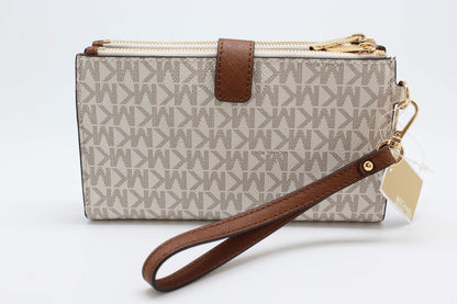 - Michael Kors Jet Set Travel Double Zip Wristlet -