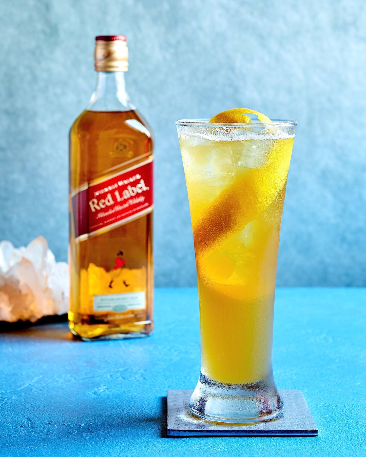 - Johnnie Walker Red Label | Blended Scotch Whisky | 40% vol | 1L -
