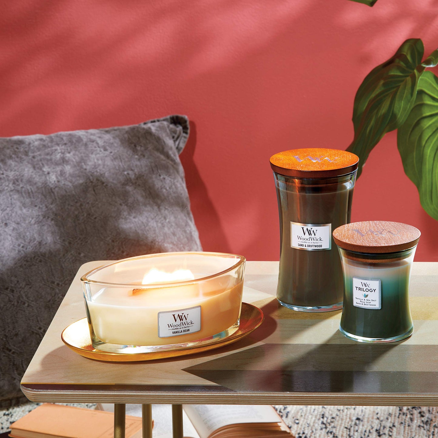 - Woodwick Ellipse Scented Candle with Crackling Wick | Vanilla Bean |
