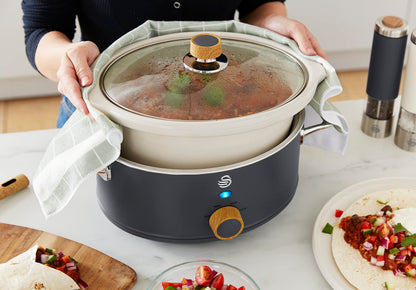 - Swan Nordic Slow Cooker | 3 Temperature Settings | Keep Warm Function | 3.5L | 200W | Matte Grey -