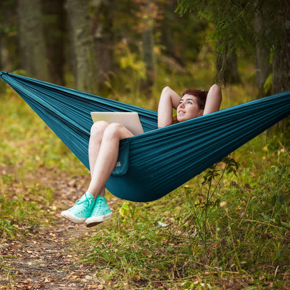 COVACURE Camping Hammock - 270 * 150cm Ultralight 70-Denier Durable & Breathable Nylon Travel Hammocks with Two 10FT Tree Straps for Outdoor Camping Accessories (330lbs Capacity), Blue