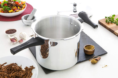 - Prestige Aluminium Pressure Cooker | 4L | Silver -