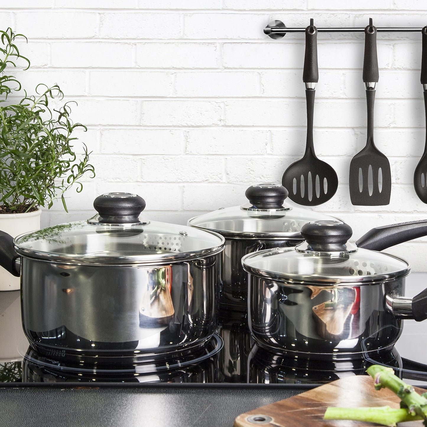 - Morphy Richards 970002 | Induction Frying Pan and Saucepan Set With Lids -