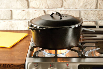 - Lodge | L8DOL3HH41PLT | Cast Iron Dutch Oven with Handle Holders -