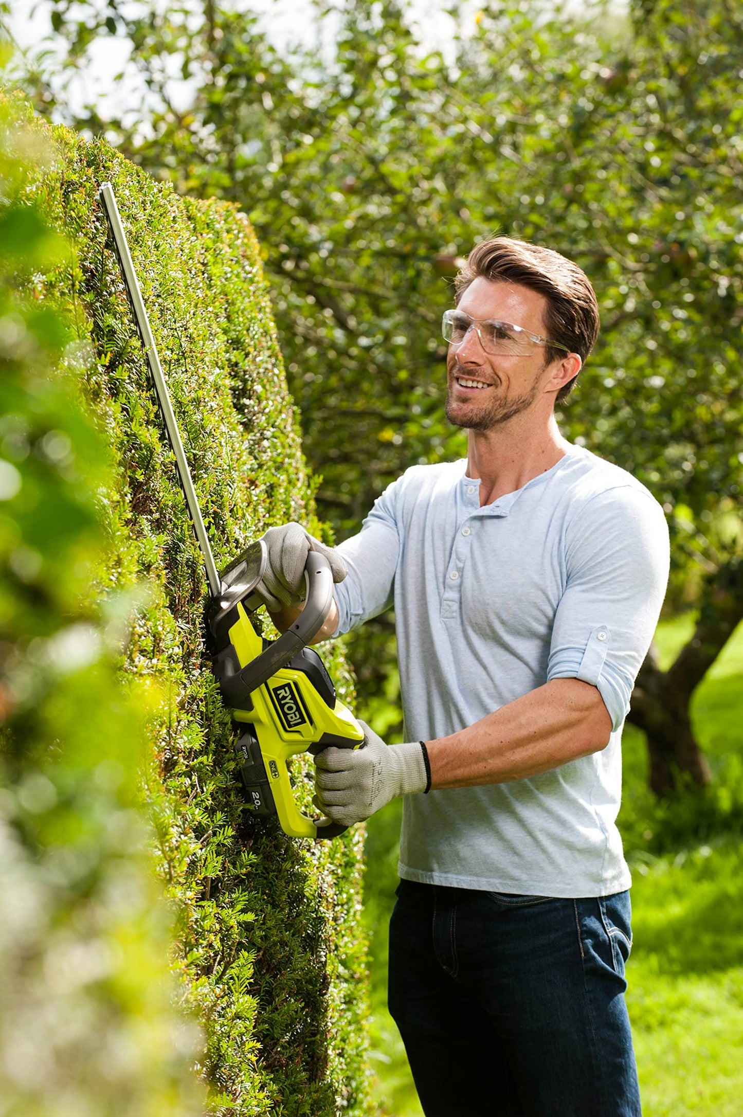 - Ryobi OHT1845 18V ONE+ | Cordless 45cm Hedge Trimmer | (Body Only) | Battery Powered -