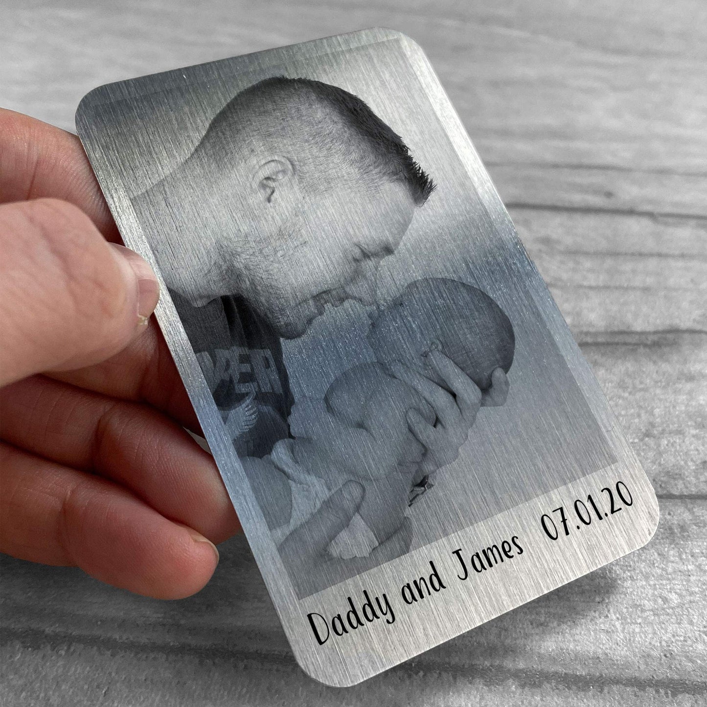 - RED OCEAN Personalised Gift For New Dad | METAL Keepsake Photo Card For Wallet -