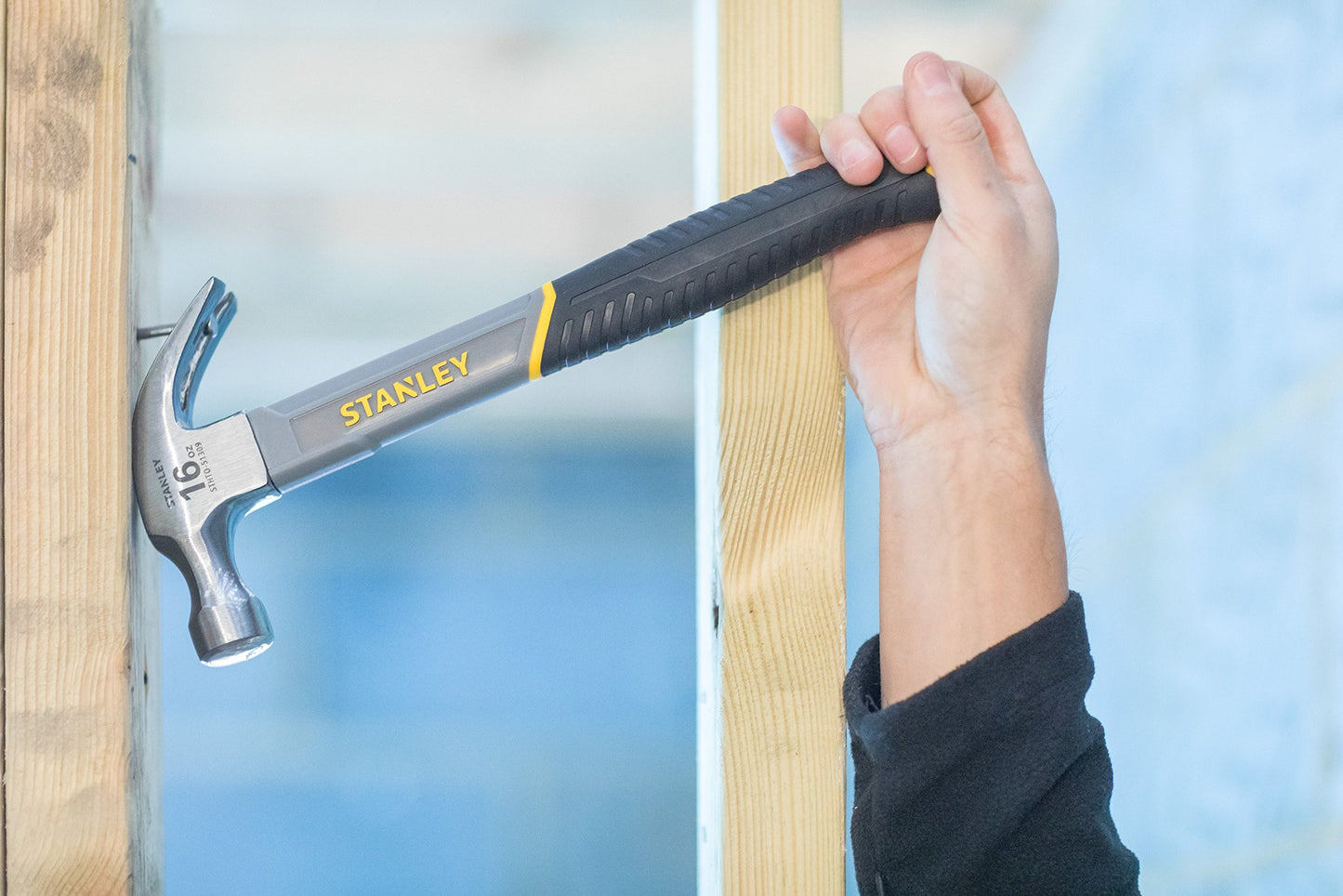 - STANLEY STHT0-51309 | 16oz Fiberglass Curved Claw Hammer -