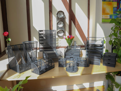 - OSCO Wiremesh Square Pen Pot | Graphite -
